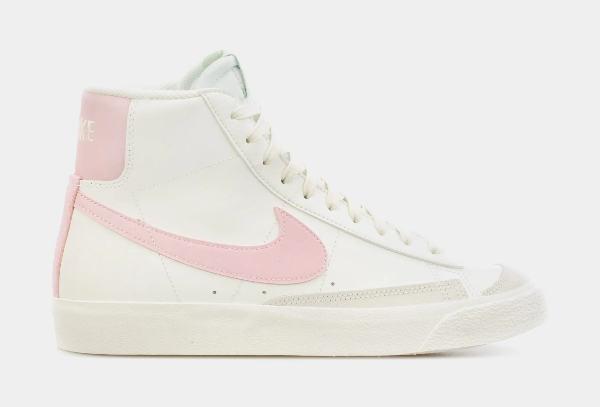 Blazer Mid '77 Grade School Lifestyle Shoes (White/Pink)