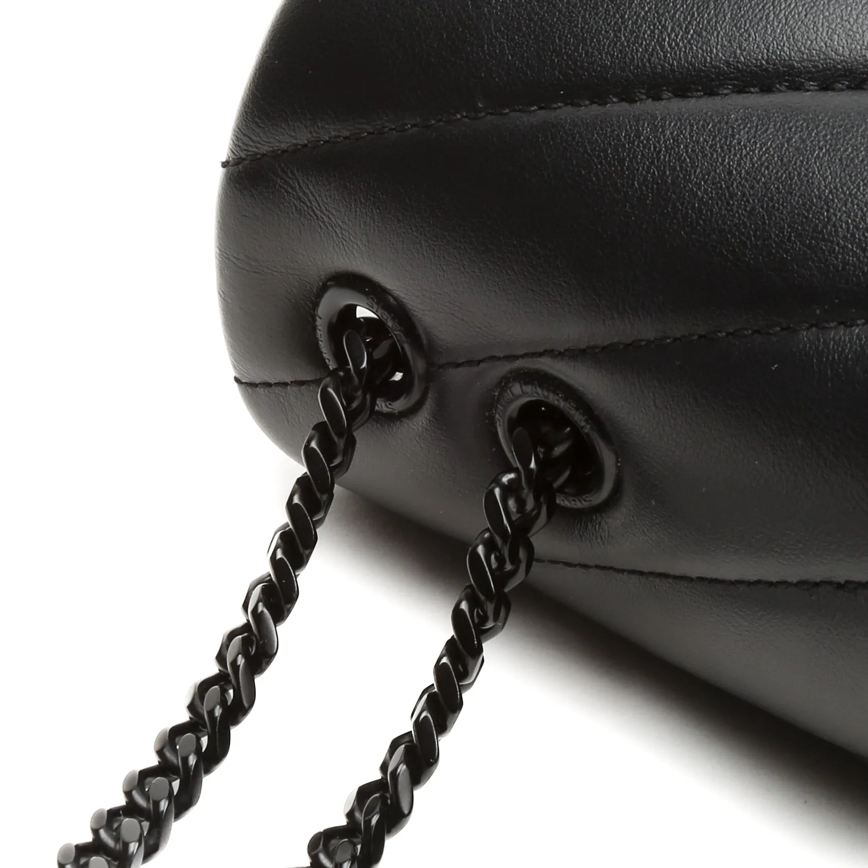 SAINT LAURENT Small Loulou Shoulder Bag - Black