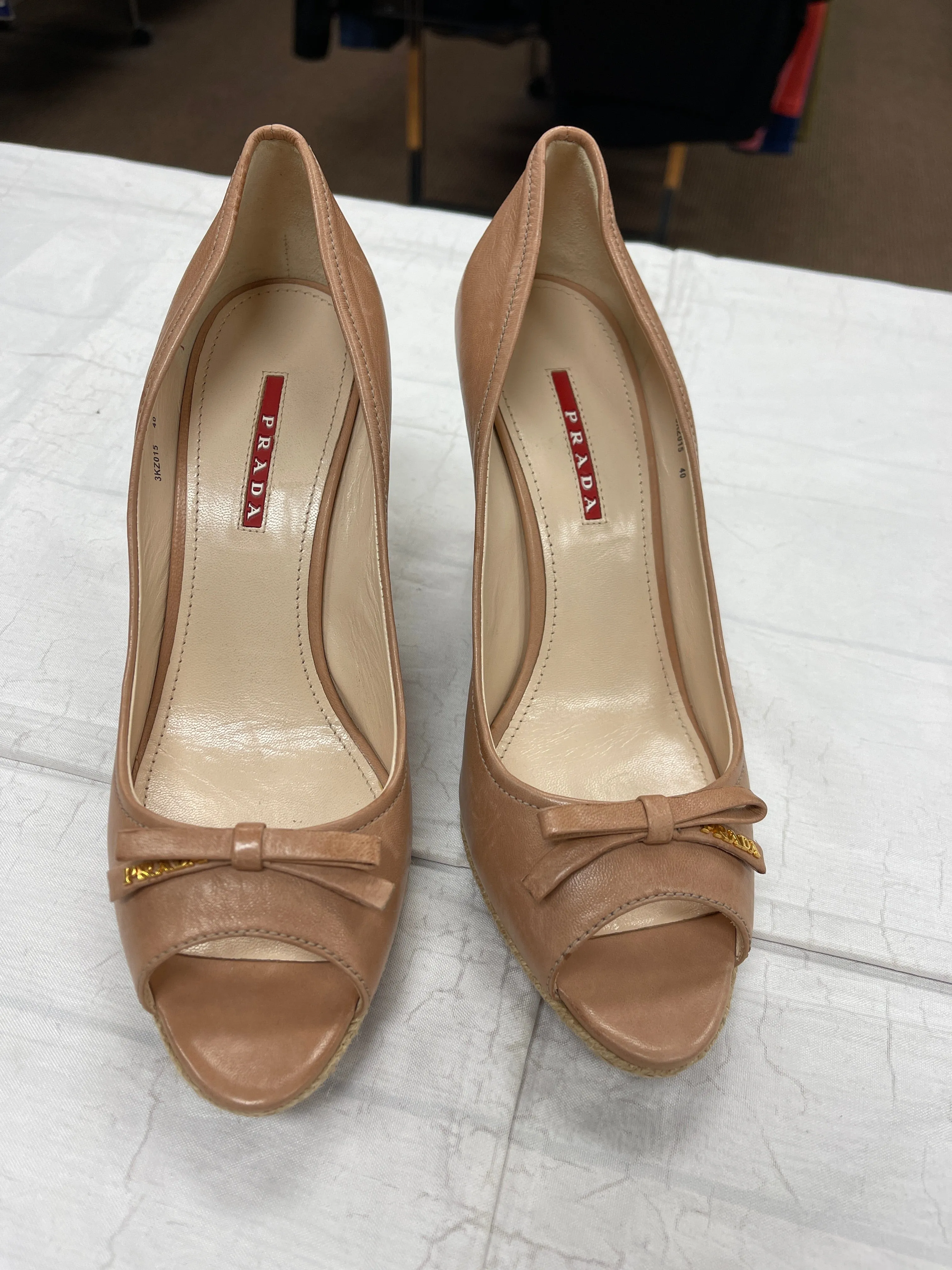 Shoes Designer By Prada  Size: 10