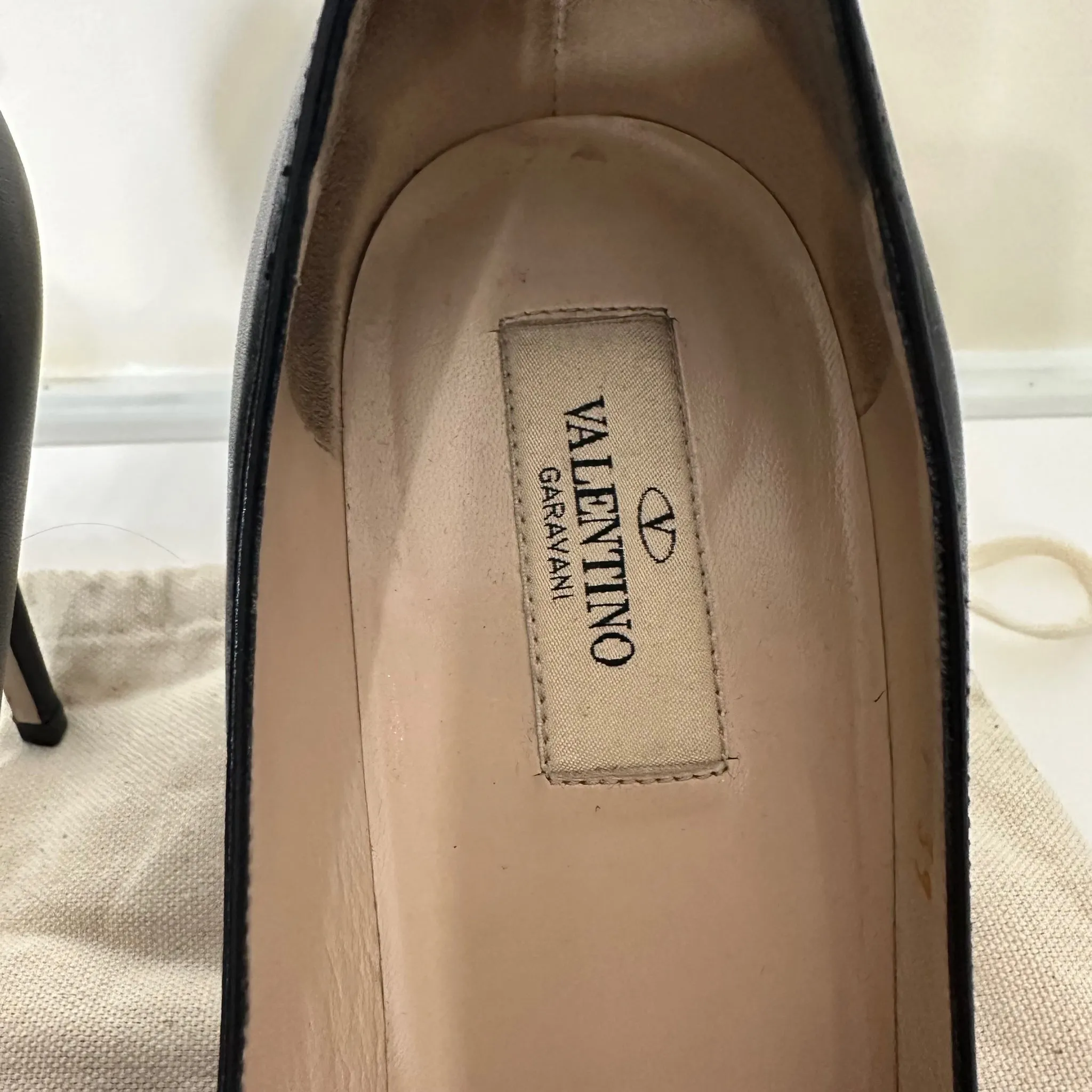 SIZE 39 Valentino shoes