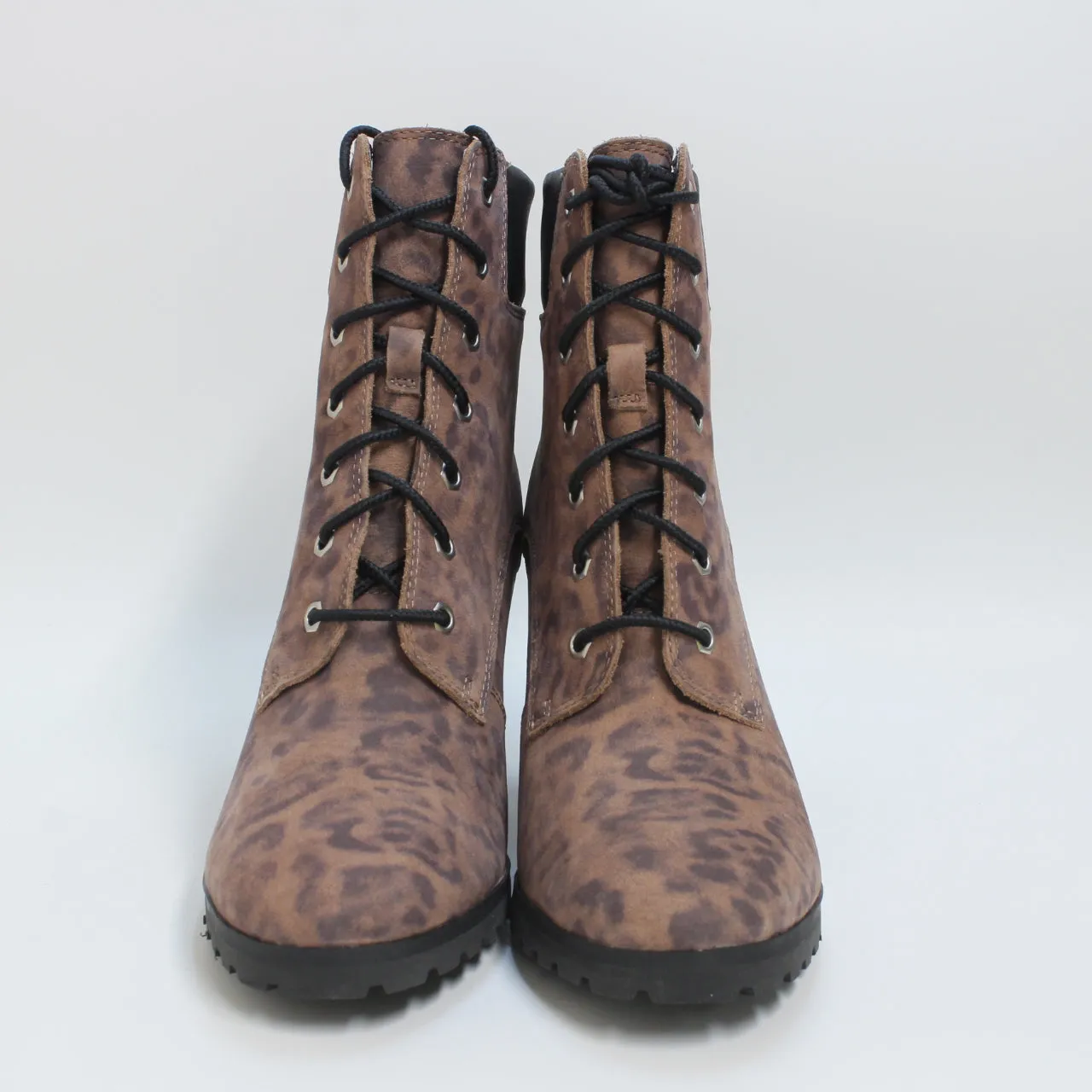 Sure! Heres an optimized title for the e-commerce product:

**Womens Timberland Allington 6-Inch Lace-Up Boots in Leopard Brown - Stylish & Durable Footwear**