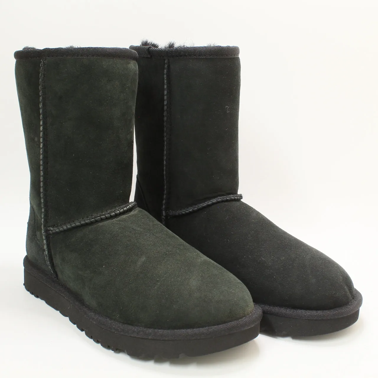 Womens UGG Classic Short Ii Boot Black Suede Uk Size 3